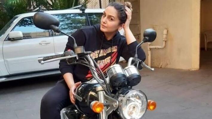 Actress Huma Qureshi Perform Bike Stunt With Thala Ajith Valimai Movie Actress Huma Qureshi Perform Bike Stunt With Thala Ajith Valimai Movie
