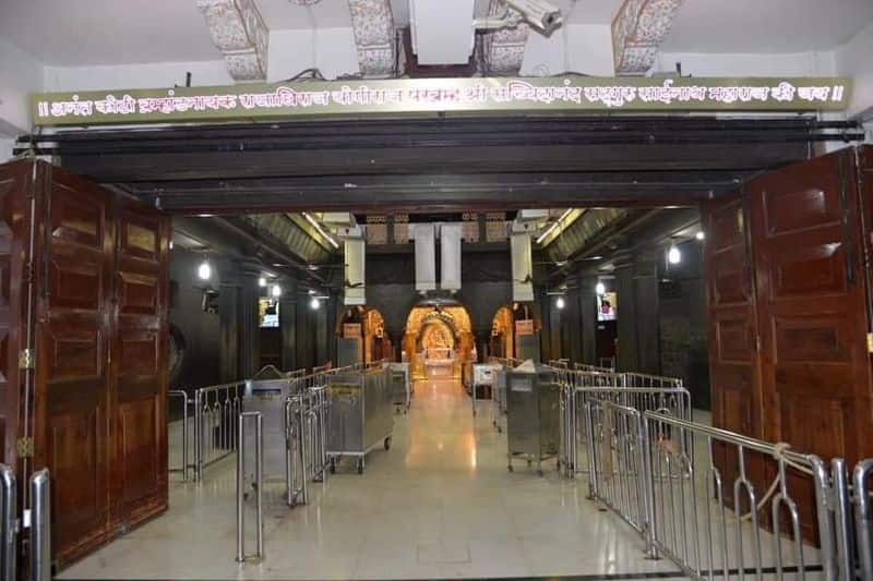 shirdi sai baba temple empty
