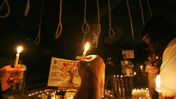 Night before hanging, Nirbhhaya Case Convicts crying bitterly, counsellors read Gita to them Night before hanging, Nirbhhaya Case Convicts crying bitterly, counsellors read Gita to them