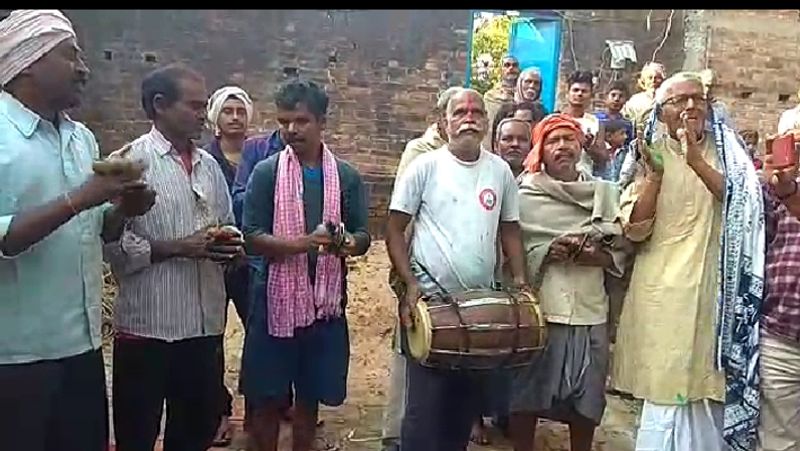 Nirbhaya accused hanging celebrating in his village kpl
