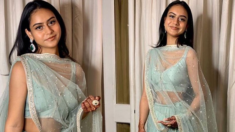 ajay devgn daughter nysa devgn again troll for putting lots of makeup on face KPJ