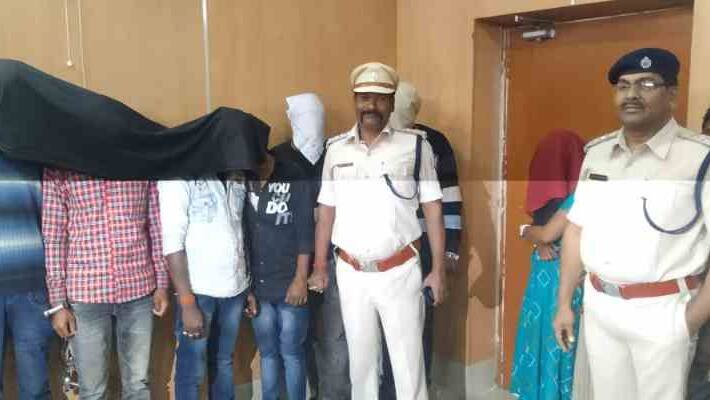 supaul police busted nexus of liquor smuggler gang seven arrested pra supaul police busted nexus of liquor smuggler gang seven arrested pra
