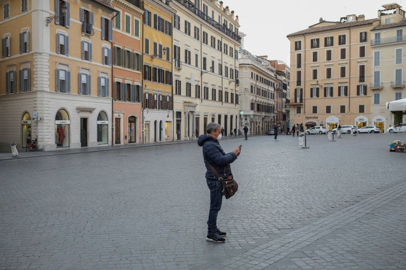 Italy corona death toll crossed china turned into ghost town after lockdown kph