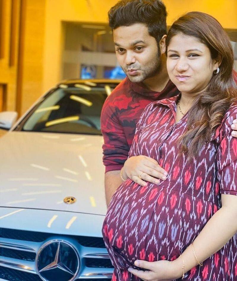 Alya manasa and sanjeev name their daughter and released latest photo