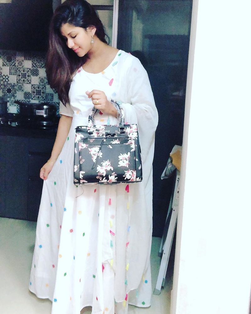 alya manasa