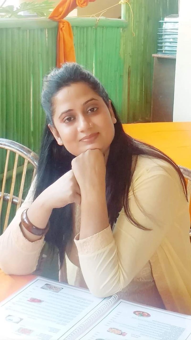 nirbhaya case advocate seema kushwaha sold jewellery for college fees struggle story kpt