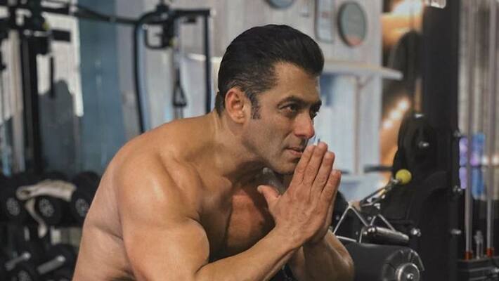 Corona Virus Free Time Bollywood Star Salman Khan interested in Sketching Corona Virus Free Time Bollywood Star Salman Khan interested in Sketching