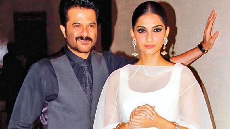 Sonam kapoor Troll after Support Kanika kapoor on Coronavirus positive KPG