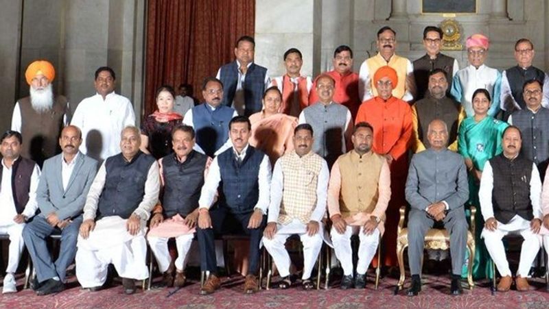 Mary Kom, who returned from abroad, also showed negligence towards corona virus, had breakfast with President Kovind instead of being imprisoned at home KPB