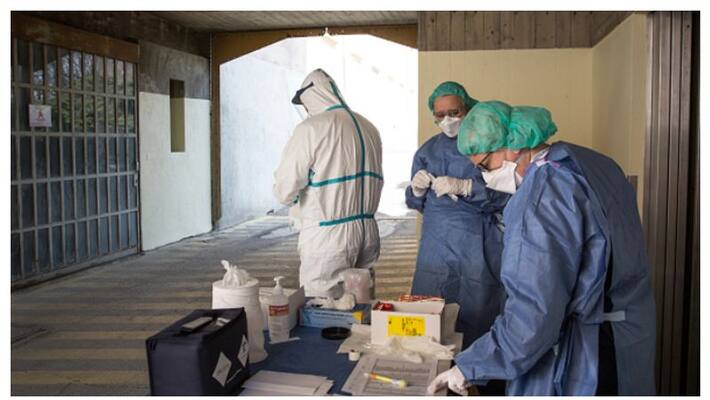 Coronavirus in India KMC keeping the track of how many people are under Home Quarantine Coronavirus in India KMC keeping the track of how many people are under Home Quarantine