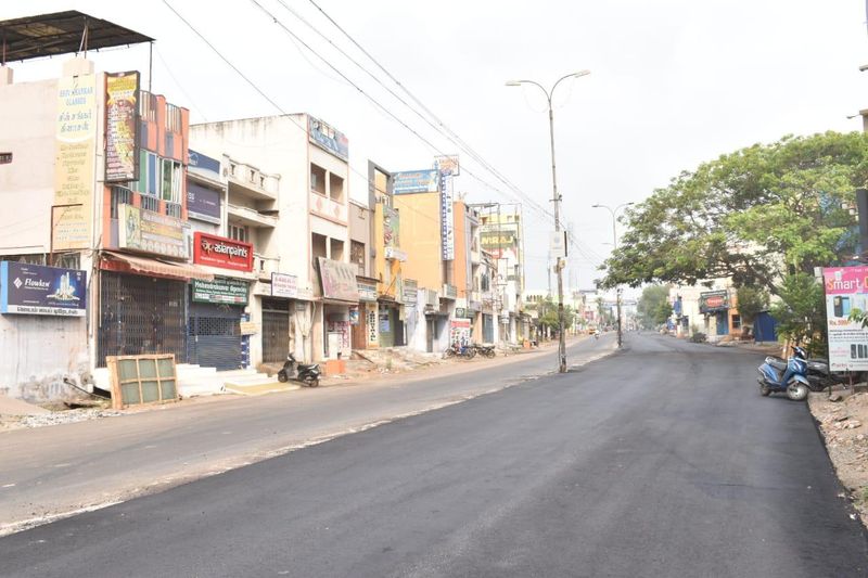 வெறிச்சோடிய தமிழக சாலைகள்
