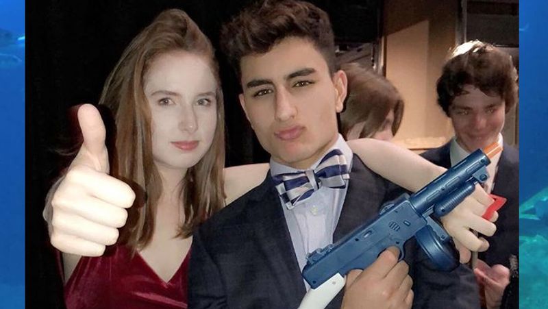 Saif Ali Khan Son Ibrahim Ali Khan Posts Mushy Picture With A Mystery girl KPJ