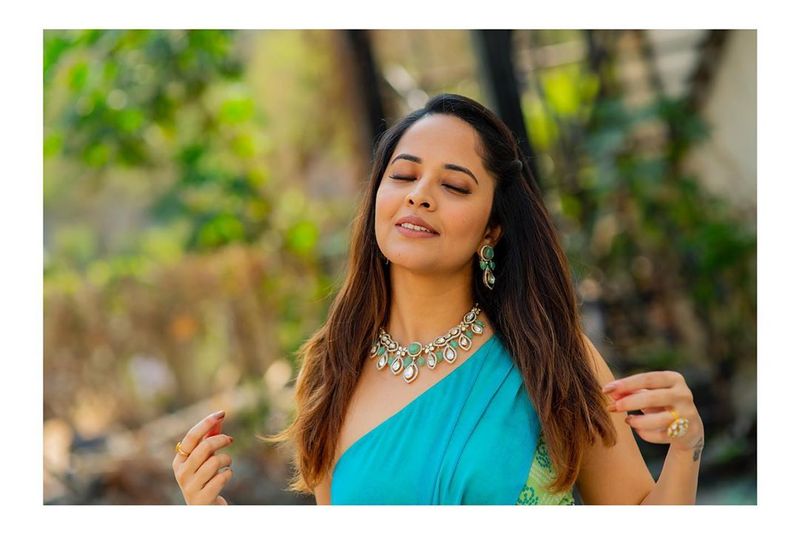 (Courtesy: Instagram) రంగస్థలం చిత్రంలో రంగమ్మత పాత్ర అనసూయ కెరీర్ నే మార్చేసింది.