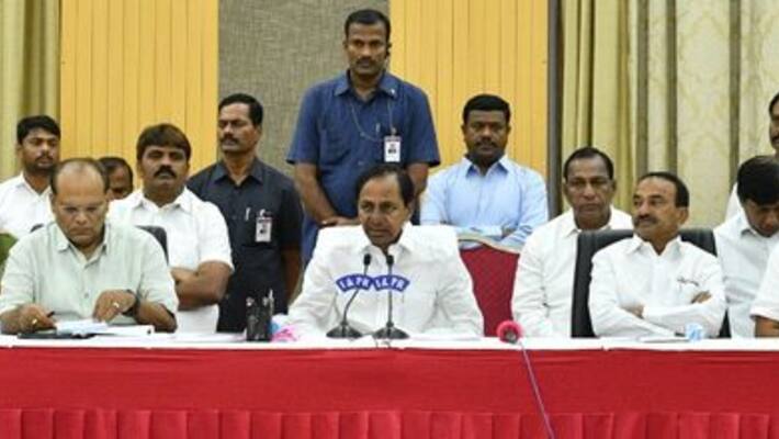 Coronavirus: KCR warns curfew will be imposed Coronavirus: KCR warns curfew will be imposed