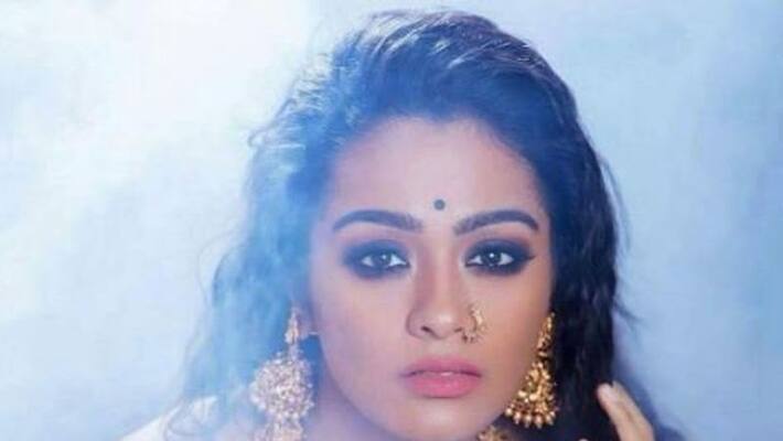 Super Deluxe Actress Gayathrie Shankar Latest modern Dress photo Shoot Super Deluxe Actress Gayathrie Shankar Latest modern Dress photo Shoot