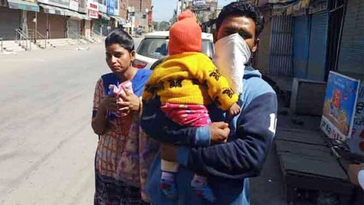 Story related to the emotion of a parent and his child during a public curfew due to coronavirus kpa Story related to the emotion of a parent and his child during a public curfew due to coronavirus kpa