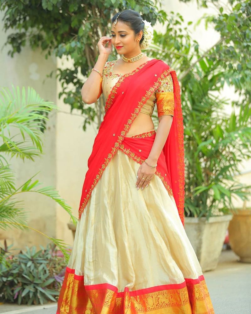 Bigg Boss beauty Bhanu sree half saree look