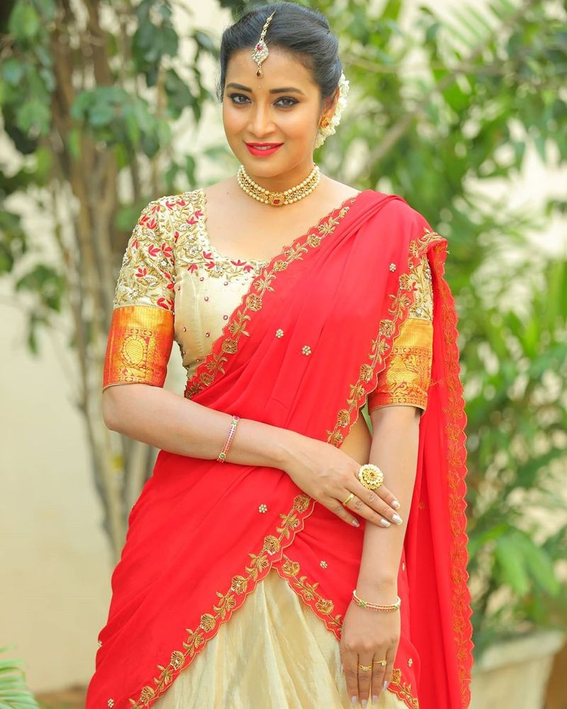 Bigg Boss beauty Bhanu sree half saree look