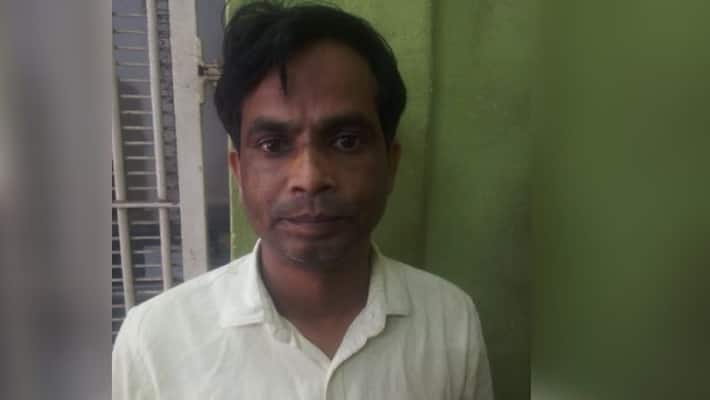 Man arrested for corona medicine in North 24 Parganas Basirhat Man arrested for corona medicine in North 24 Parganas Basirhat