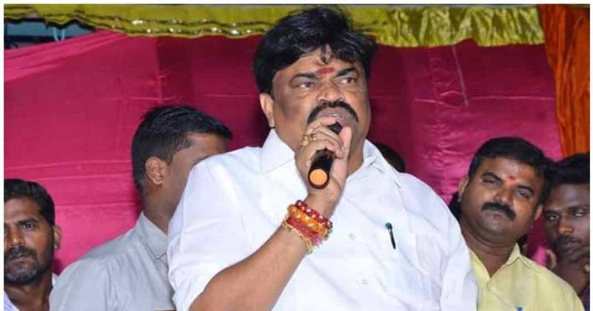 Rajendra Balaji: திருப்பத்தூரில் ராஜேந்திர பாலாஜி பதுங்கல்? உதவிய அதிமுக நிர்வாகிகள் 2 பேர் கைது.!