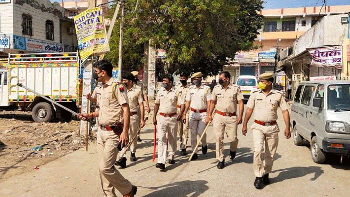 Curfew extended in India for 3 months ..? Majority in May ..? Curfew extended in India for 3 months ..? Majority in May ..?