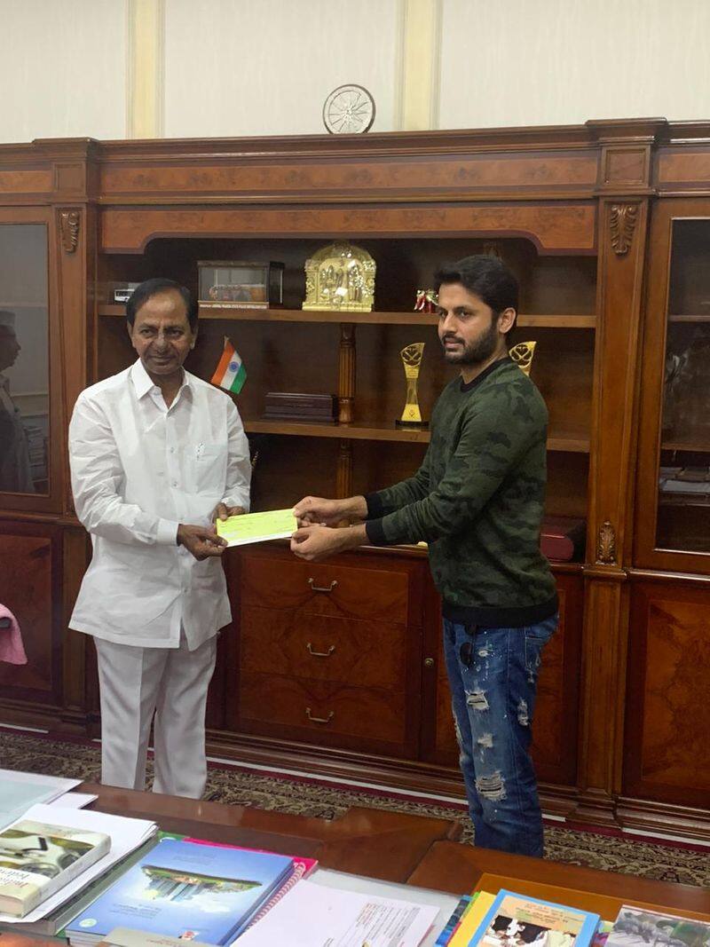 Hero nithiin meets Telangana CM KCR and donates 10 lakhs