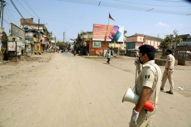 Curfew extended in India for 3 months ..? Majority in May ..?