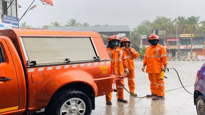 fire force station officer transferred as firemen not wearing special suit get injured on mission fire force station officer transferred as firemen not wearing special suit get injured on mission