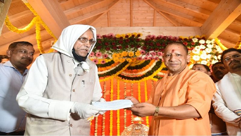 Ramlala seated in a 9.50 kg silver throne in a new temple of 432 sq ft, broken 28 years record in Ayodhya asa