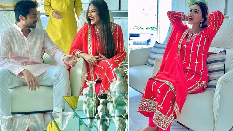 meri aashiqui tumse hi actress smriti khanna 9 months pregnant gets emotional due to Corona virus KPY