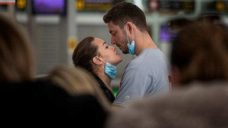 italian doctor couple infected with coronavirus fake story image of barcelona airport couple shared kpt