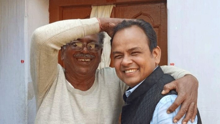 सीएम को पत्र लिखने के बाद विधायक और डॉक्टर इरफान अंसारी ने अपने ऑफिस में ही एक छोटा सा क्लिनिक बना लिया और मरीजों का इलाज करने लगे। इसके साथ-साथ वह लोगों को कोरोना से बचने के लिए उपाय भी बता रहे हैं।