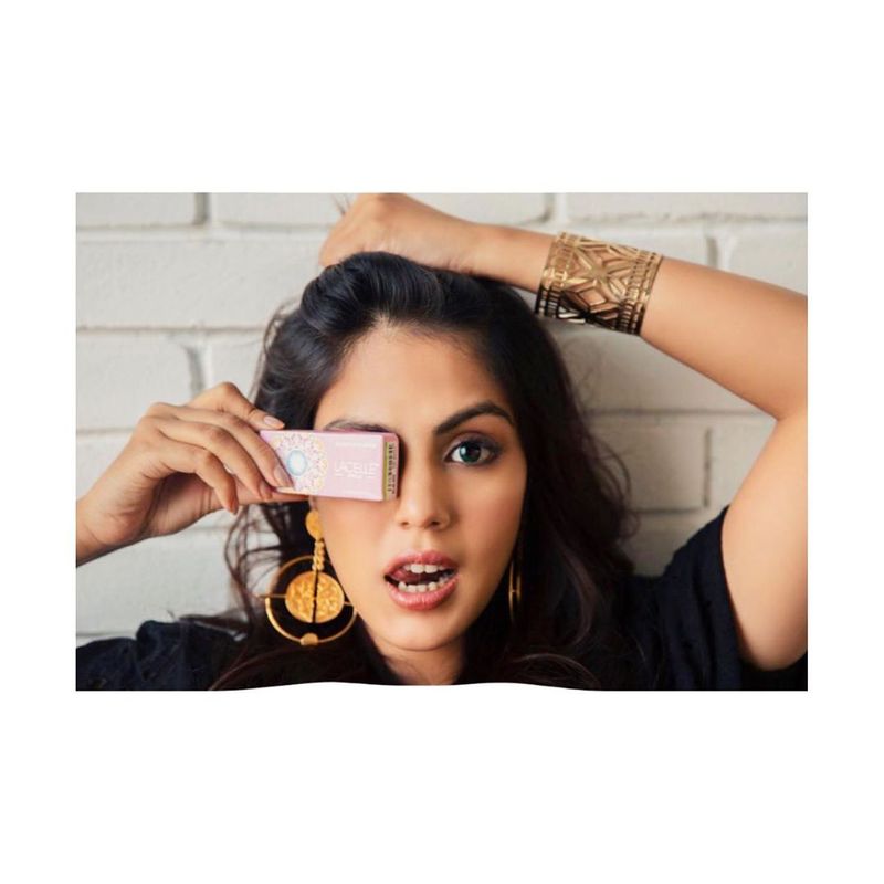 Rhea chakrabatry