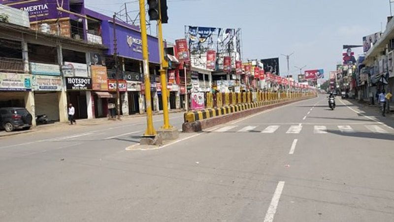 दूसरे प्रदेशों से भी आने वाले लोगों का प्रशासन सर्वे करा हैं और उनके बारे में जानकारी निकाली जा रही है। इन्ही सब प्रयासों के चलते यहां कोरोना के मरीजों का आंकड़ा 27 पर रुक चुका है।