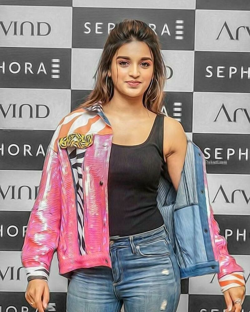 Nidhiagerwal