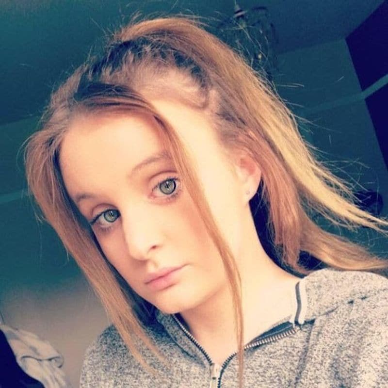 21 year olde girl Chloe die in UK due to coronaVirus kps