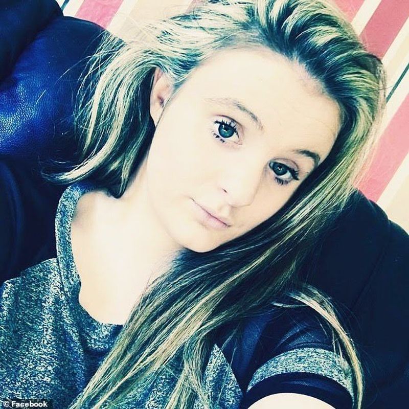 21 year olde girl Chloe die in UK due to coronaVirus kps