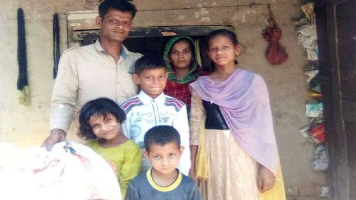 The family of this laborer got starved for 2 days due to lock down asa The family of this laborer got starved for 2 days due to lock down asa