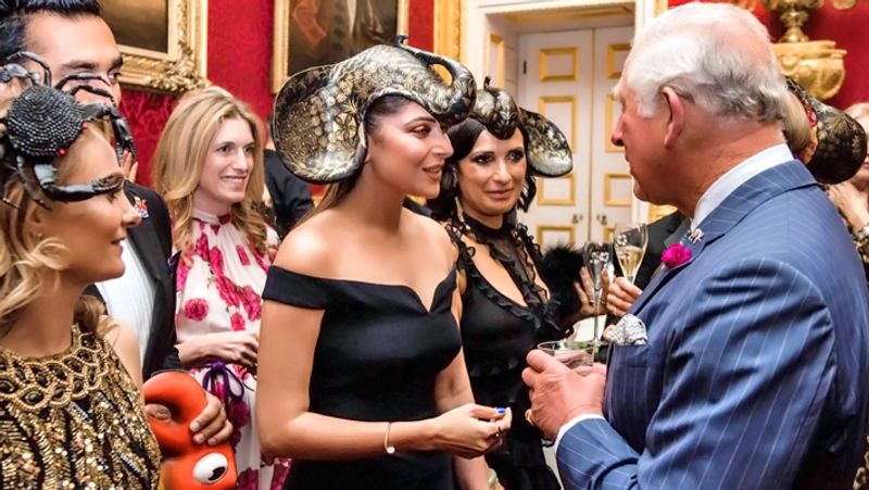 Corona Positive Kanika kapoor and Prince Charles Photos Viral KPG