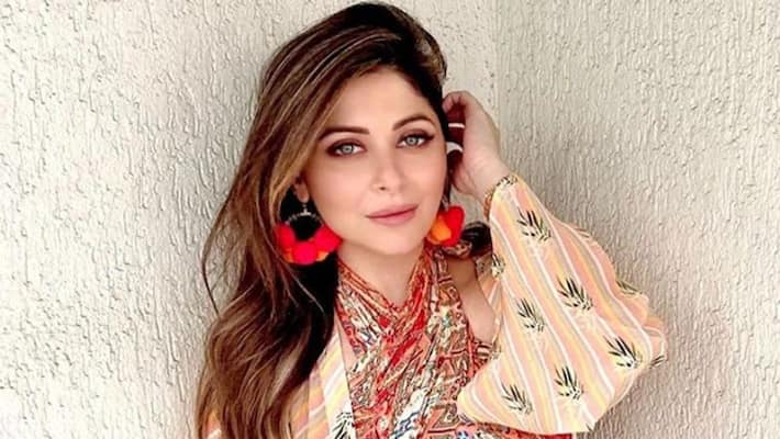 Did Prince Charles meet Kanika Kapoor before testing coronavirus positive? Did Prince Charles meet Kanika Kapoor before testing coronavirus positive?