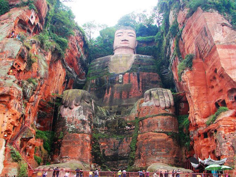 see photos as china reopens tourist spots after 2 monthes lockdown kph