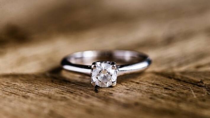 According to astrology know about the Benefits of silver ring in little finger According to astrology know about the Benefits of silver ring in little finger