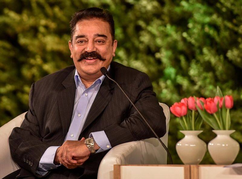 Kamalhassan delivery new poet in his social media pages
