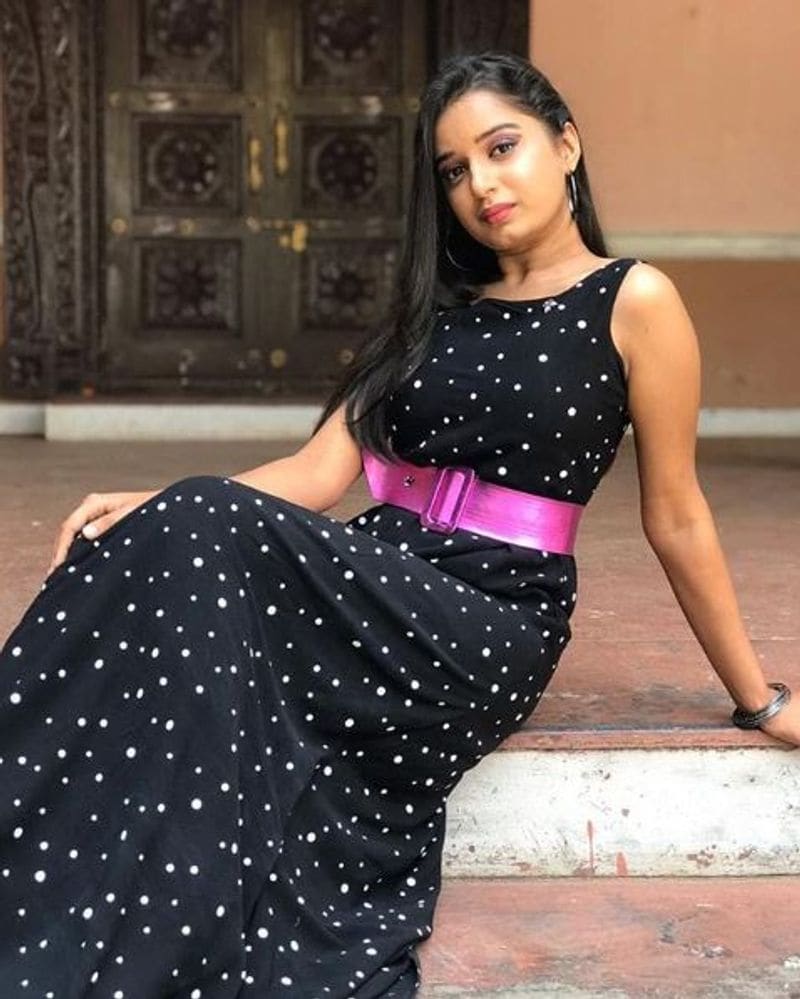 Zee kannada saregamapa fame mythri Iyer photo gallery