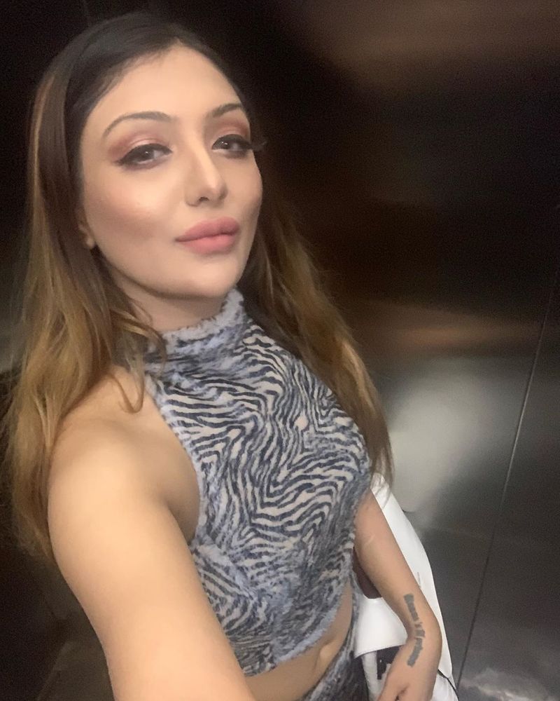 Khushi mukherjee
