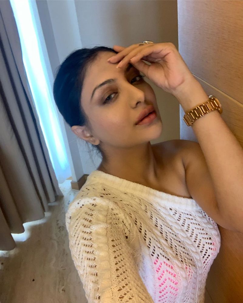 Khushi mukherjee