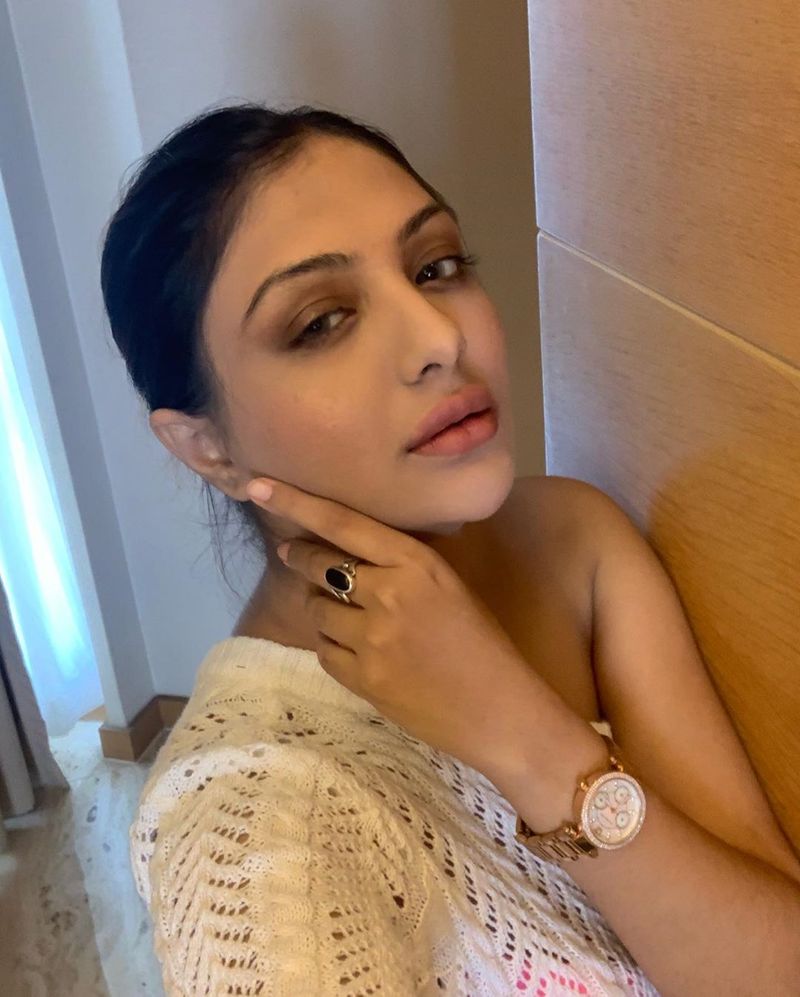 Khushi mukherjee