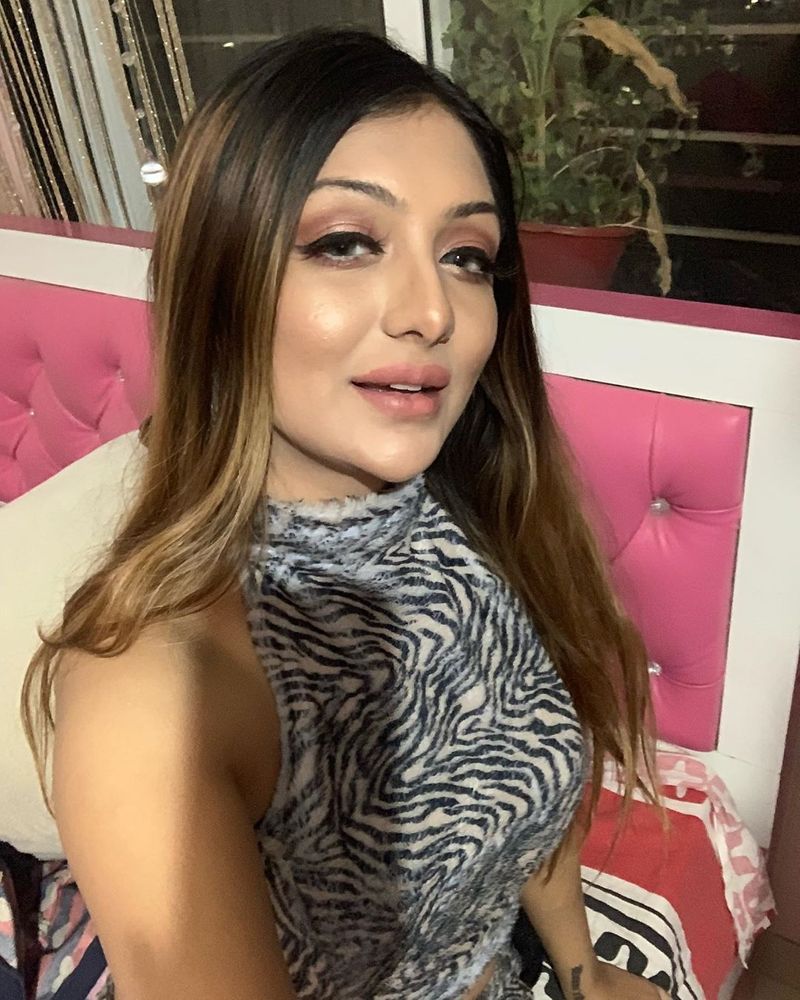 Khushi mukherjee