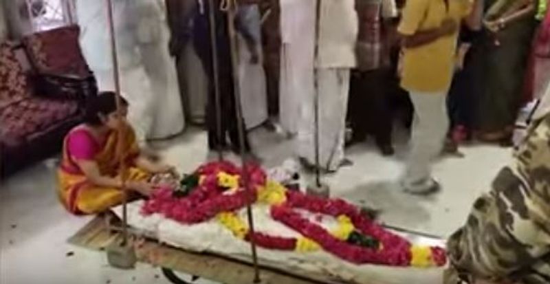 நடிகர் சேதுராமனின் இறுதி ஊர்வலம்:
