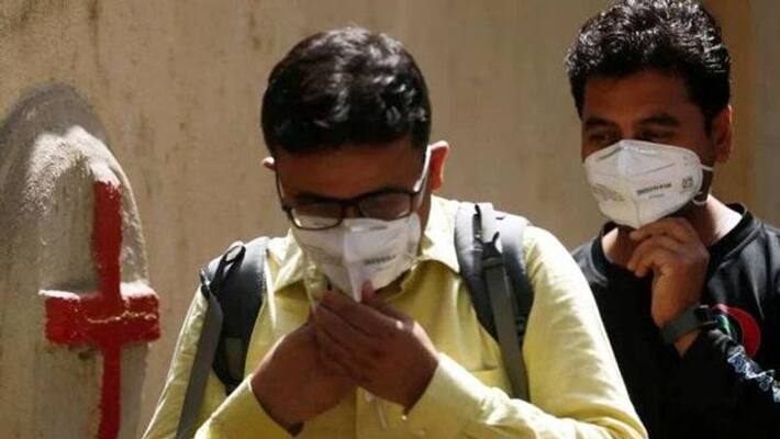 Two Coronavirus Cases in Karnataka Does Not Have The Info How They Got Infected Two Coronavirus Cases in Karnataka Does Not Have The Info How They Got Infected
